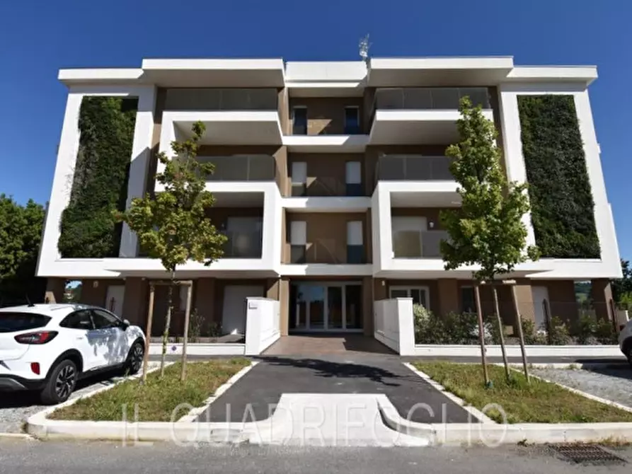 Immagine 6 di Appartamento in vendita  in Via Bibbiena a Cesena