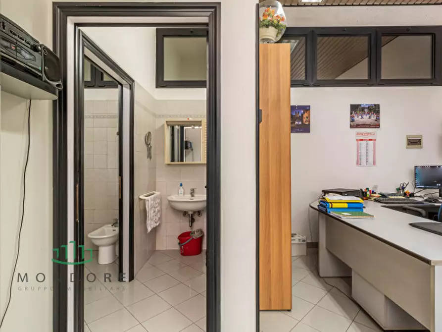 Immagine 5 di Magazzino in vendita  in via chiesa a Castel Maggiore