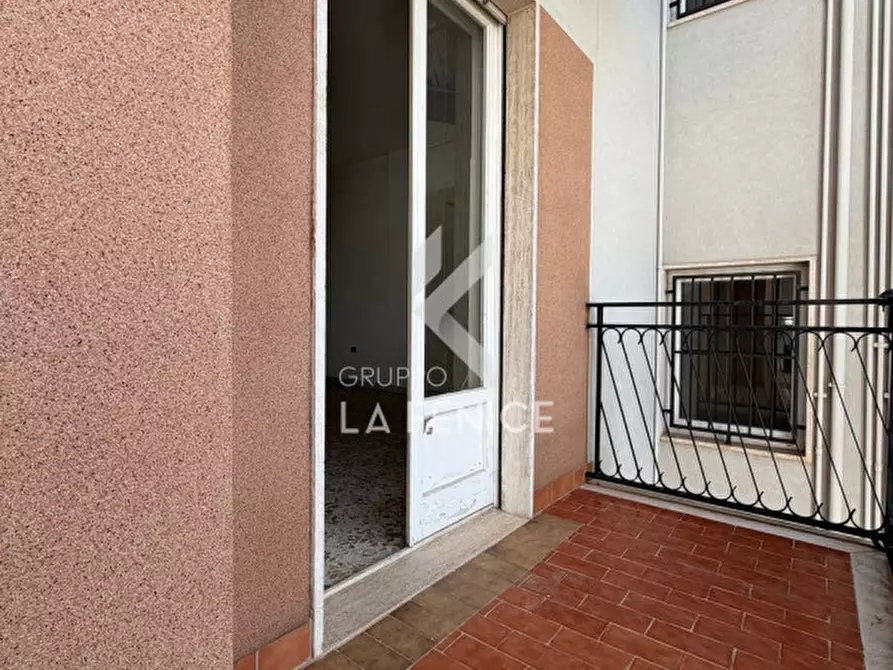 Immagine 16 di Appartamento in vendita  in Via Trento 163 a Martina Franca