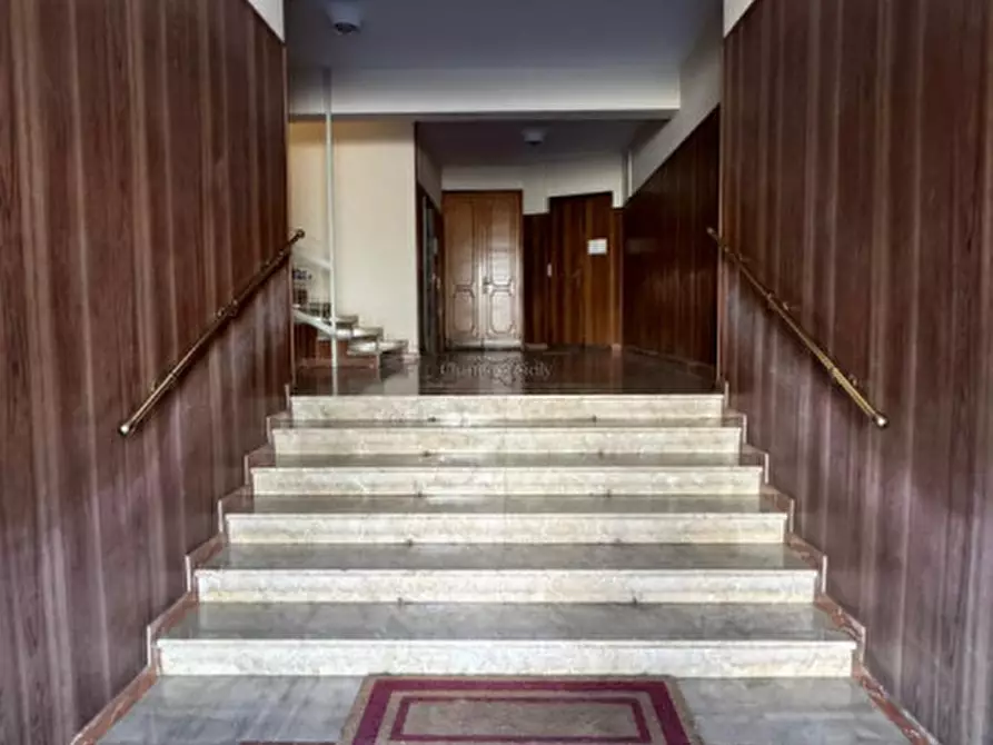 Immagine 3 di Appartamento in vendita  in Viale Napoleone Colajanni a Ragusa