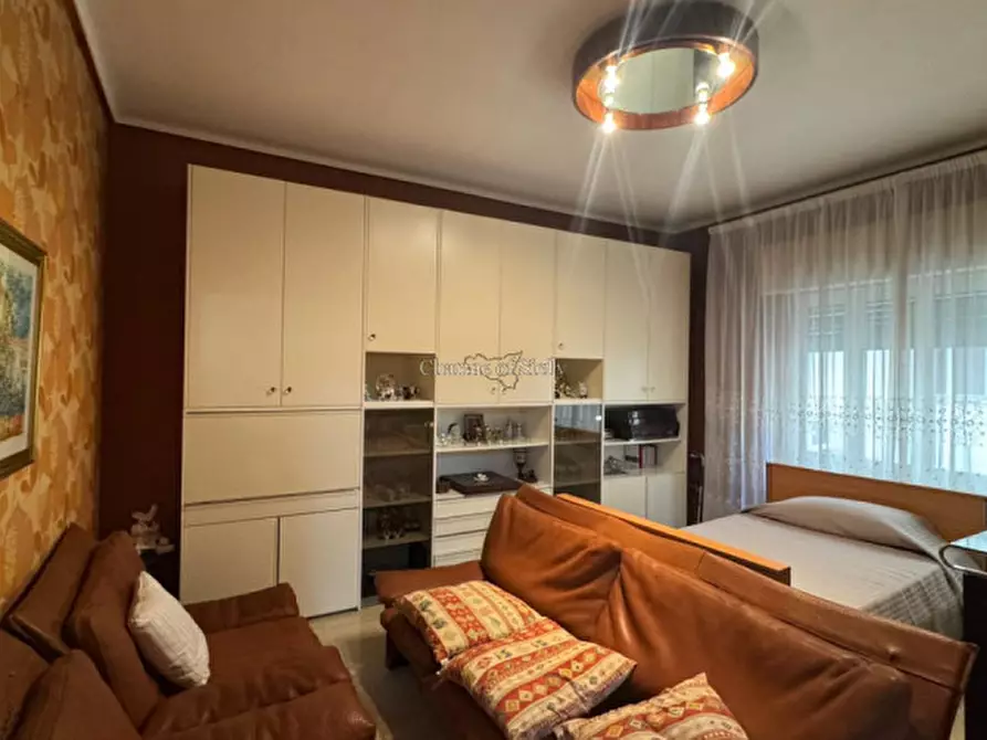 Immagine 10 di Appartamento in vendita  in Viale Napoleone Colajanni a Ragusa