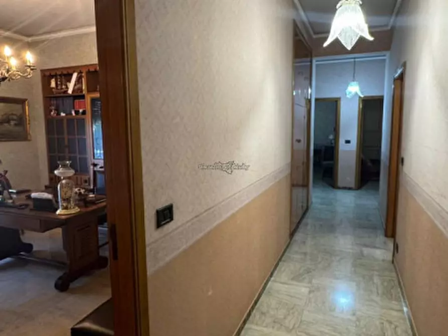 Immagine 10 di Appartamento in vendita  in Viale Napoleone Colajanni a Ragusa