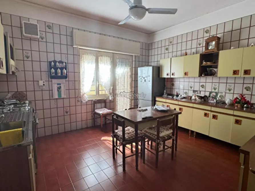 Immagine 11 di Appartamento in vendita  in Viale Napoleone Colajanni a Ragusa