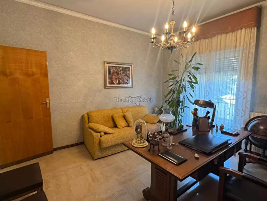 Immagine 11 di Appartamento in vendita  in Viale Napoleone Colajanni a Ragusa