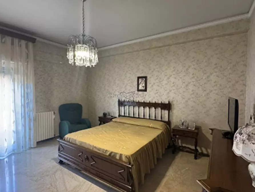 Immagine 14 di Appartamento in vendita  in Viale Napoleone Colajanni a Ragusa