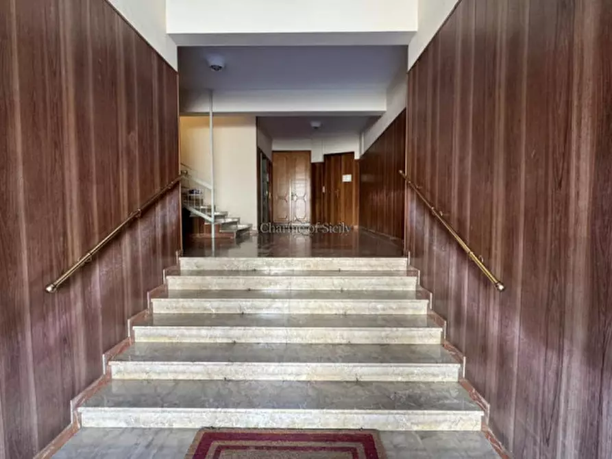 Immagine 21 di Appartamento in vendita  in Viale Napoleone Colajanni a Ragusa