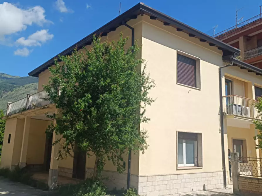 Immagine 4 di Casa indipendente in vendita  in VIALE SAN DOMENICO a Sora