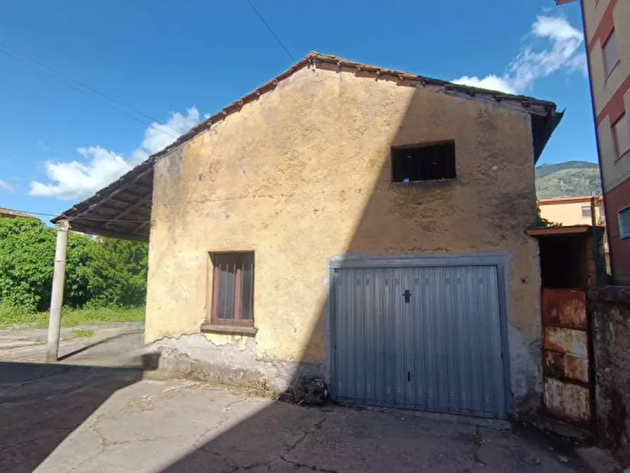 Immagine 16 di Casa indipendente in vendita  in VIALE SAN DOMENICO a Sora