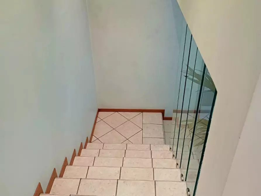 Immagine 13 di Casa bifamiliare in vendita  in Via John Fitzgerald Kennedy 53 a Riese Pio x