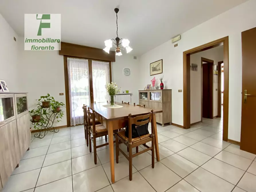 Immagine 4 di Casa indipendente in vendita  in VIA LAURO a Cadoneghe