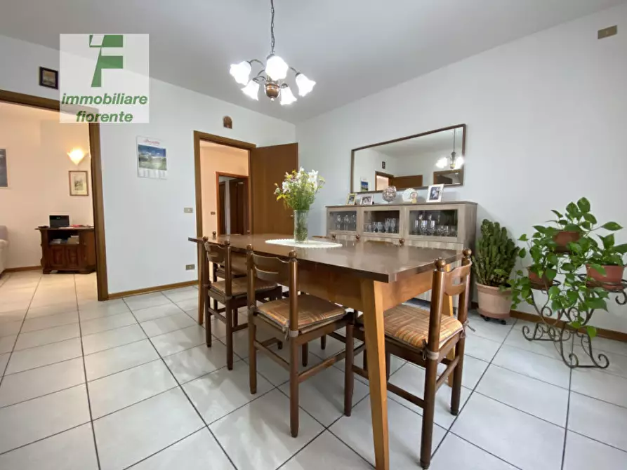 Immagine 5 di Casa indipendente in vendita  in VIA LAURO a Cadoneghe