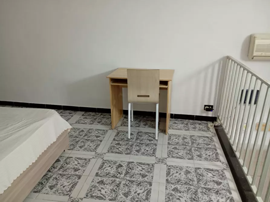 Immagine 3 di Appartamento in affitto  in Via Bartolomeo Chioccarelli 30 a Napoli