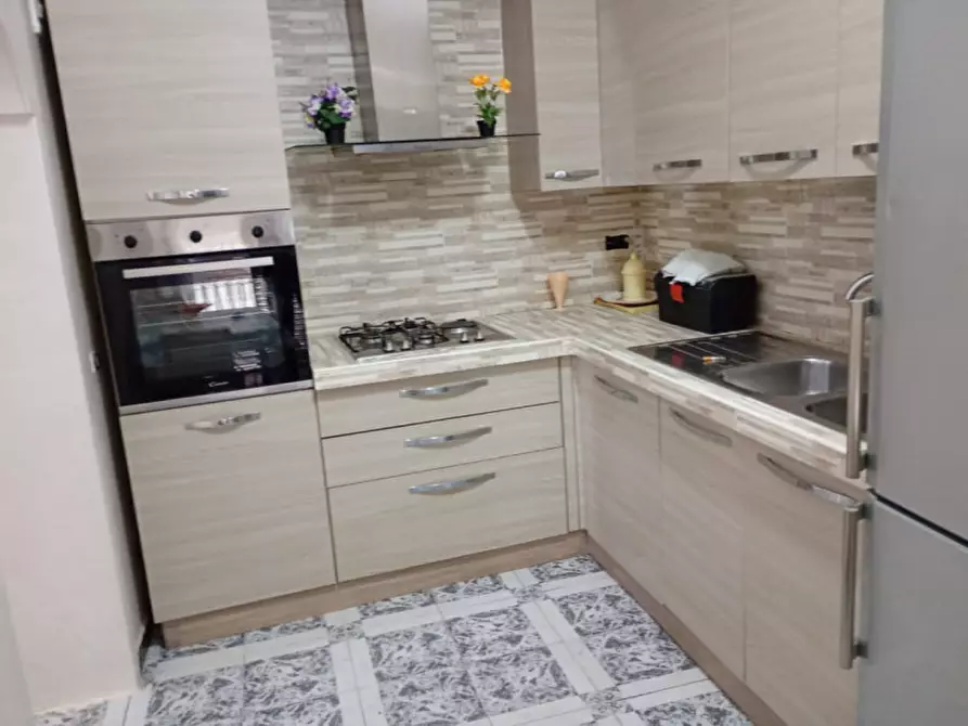 Immagine 10 di Appartamento in affitto  in Via Bartolomeo Chioccarelli 30 a Napoli