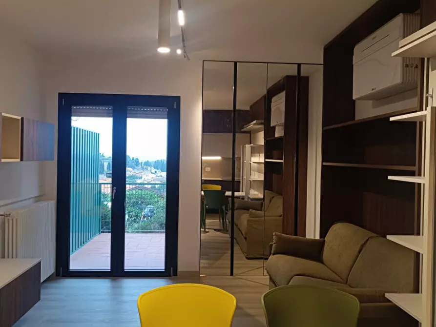Immagine 13 di Appartamento in affitto  in Via delle Ginestre a Fiesole