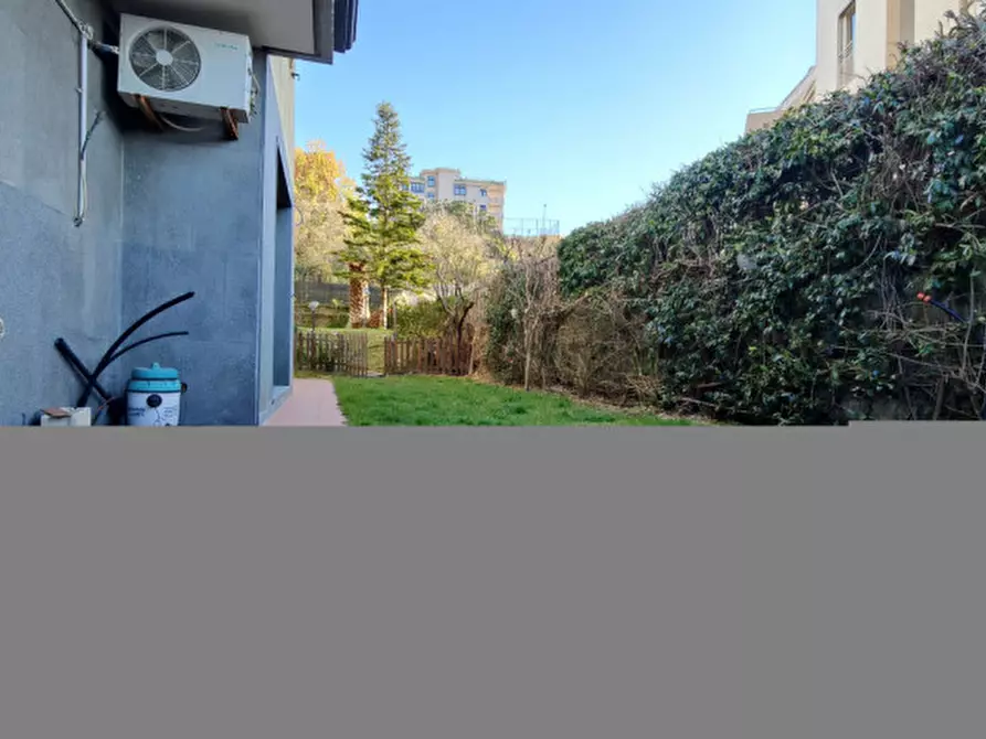 Immagine 13 di Appartamento in vendita  in Via Panoramica a Salerno