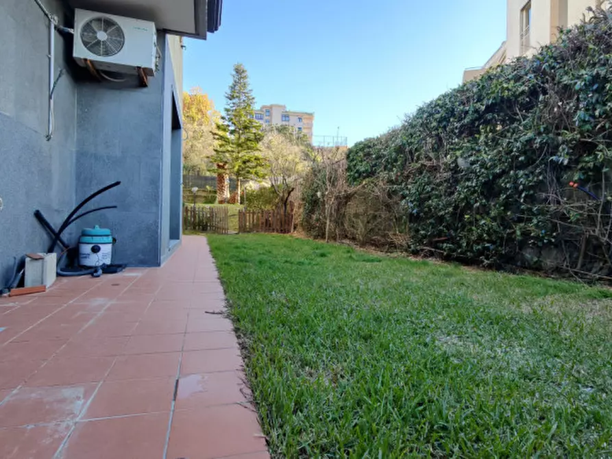 Immagine 17 di Appartamento in vendita  in Via Panoramica a Salerno