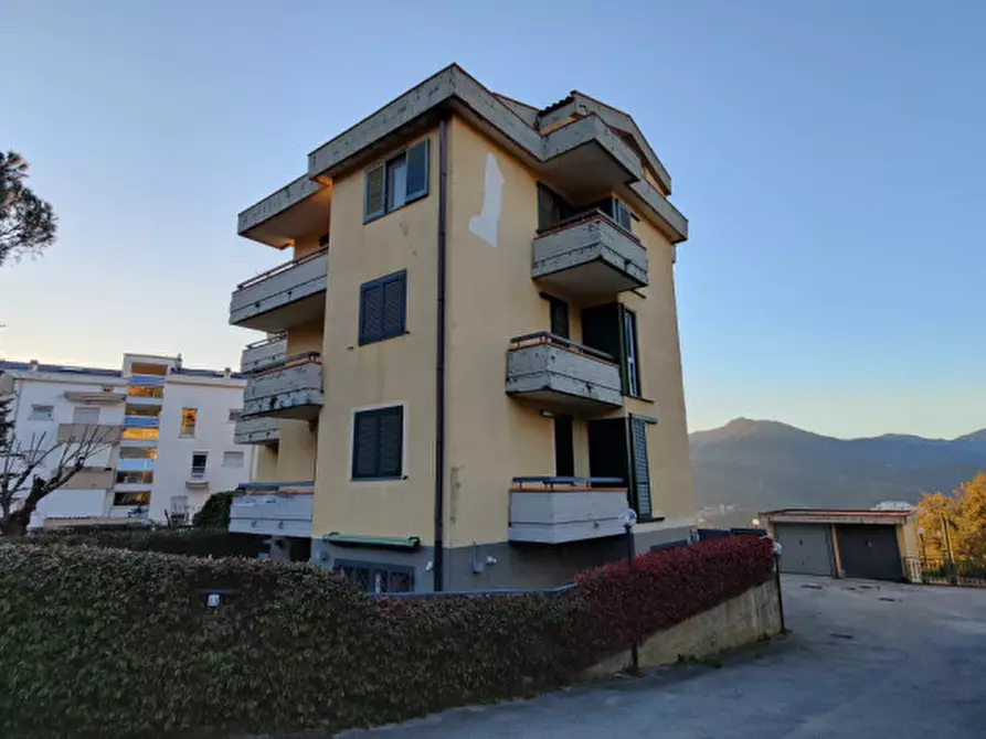 Immagine 20 di Appartamento in vendita  in Via Panoramica a Salerno