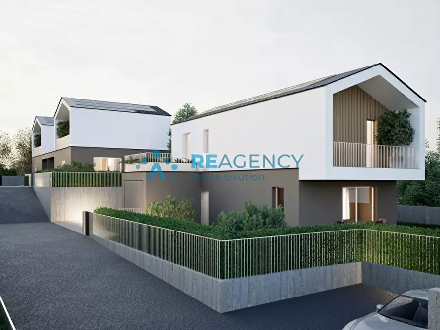 Immagine 1 di Casa bifamiliare in vendita  in Via Roma a Altavilla Vicentina