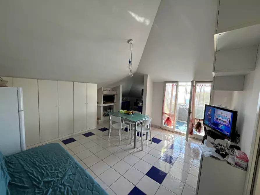 Immagine 2 di Appartamento in vendita  in VIA GARIBALDI a Senigallia