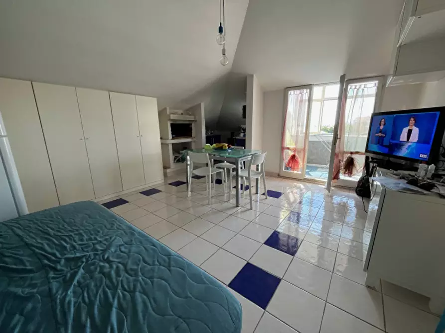 Immagine 14 di Appartamento in vendita  in VIA GARIBALDI a Senigallia