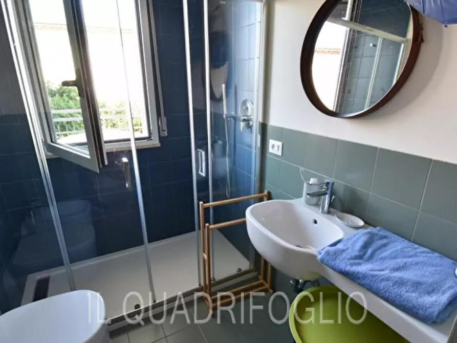 Immagine 15 di Appartamento in vendita  in Viale Pietro Mascagni a Cervia