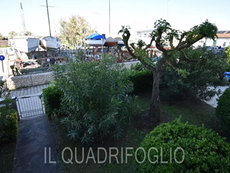 Immagine 21 di Appartamento in vendita  in Viale Pietro Mascagni a Cervia