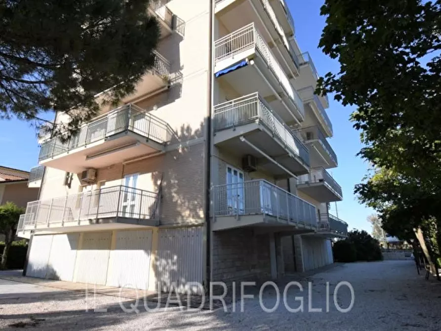 Immagine 28 di Appartamento in vendita  in Viale Pietro Mascagni a Cervia