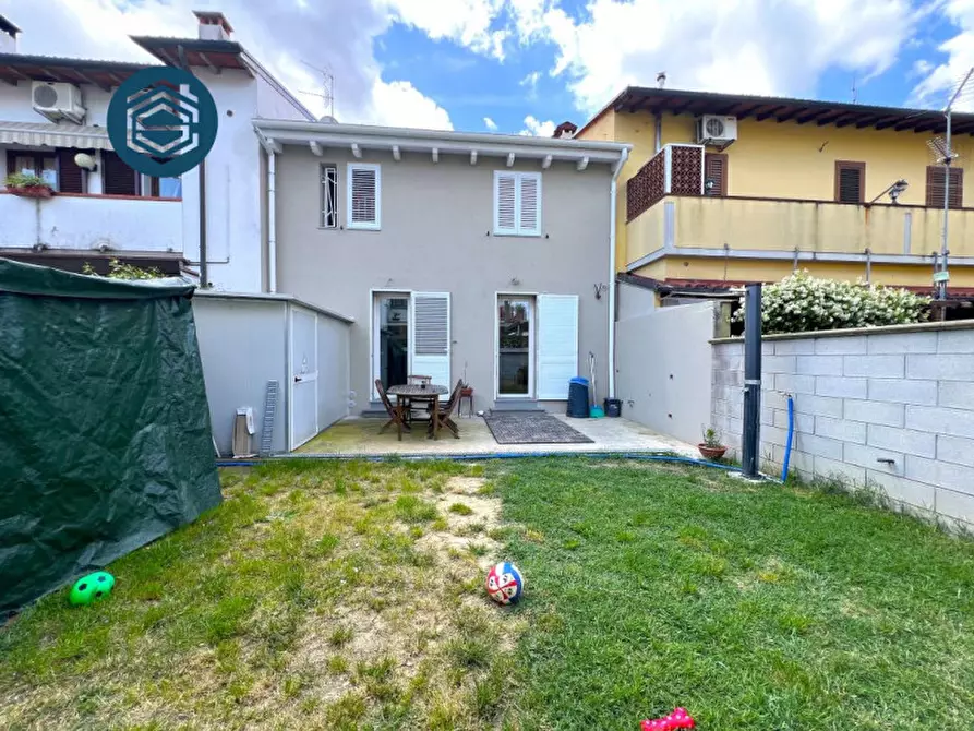 Immagine 12 di Casa indipendente in vendita  in Via dei Bruni 1 a Campi Bisenzio