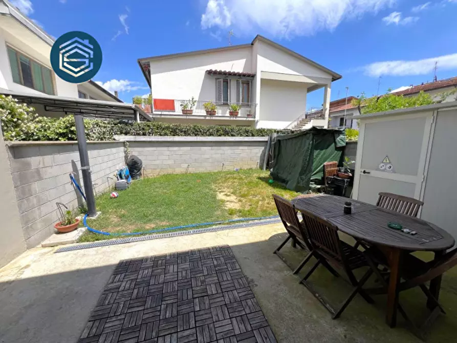 Immagine 17 di Casa indipendente in vendita  in Via dei Bruni 1 a Campi Bisenzio