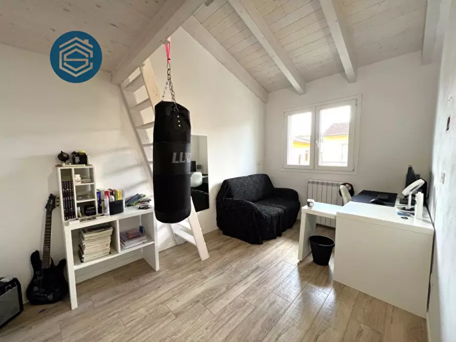 Immagine 35 di Casa indipendente in vendita  in Via dei Bruni 1 a Campi Bisenzio