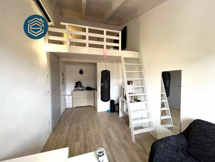 Immagine 36 di Casa indipendente in vendita  in Via dei Bruni 1 a Campi Bisenzio