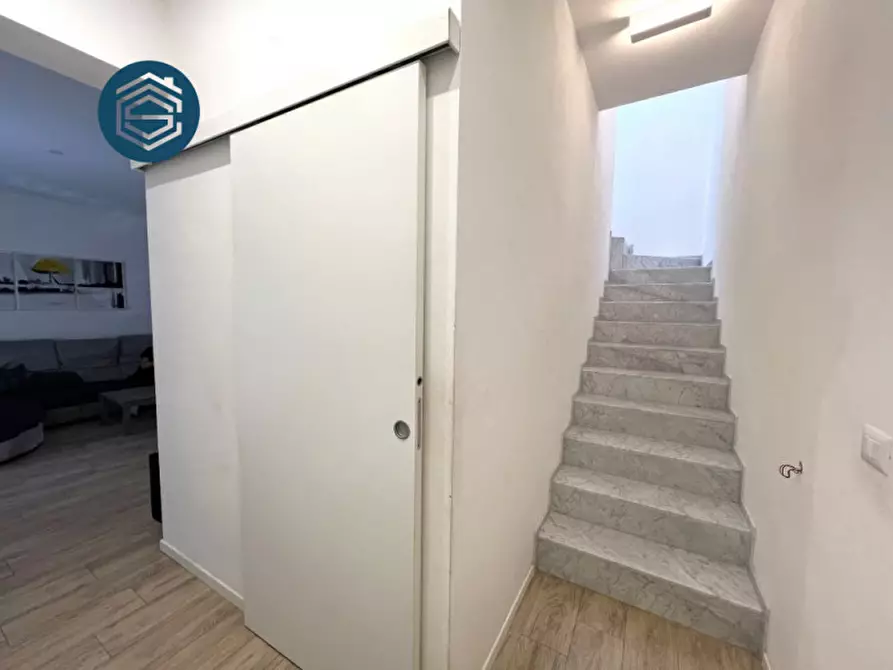 Immagine 38 di Casa indipendente in vendita  in Via dei Bruni 1 a Campi Bisenzio