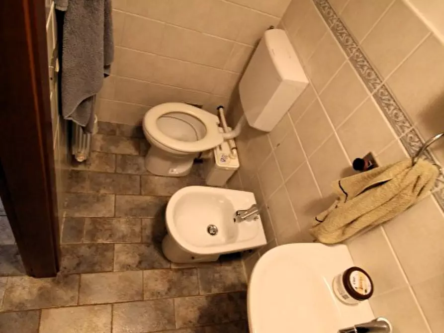 Immagine 23 di Casa quadrifamiliare in vendita  in Via Moneti a Cavriglia