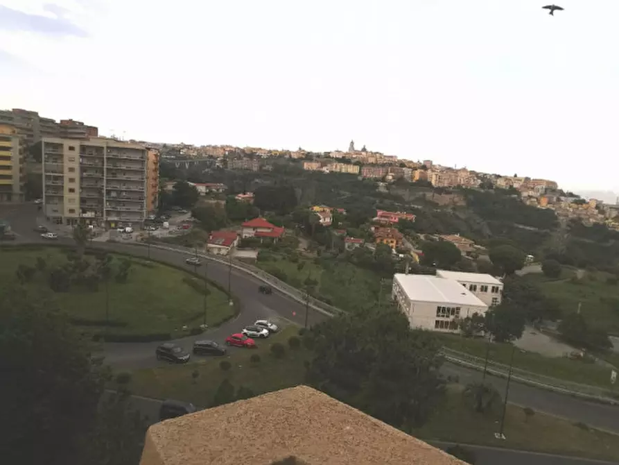 Immagine 7 di Appartamento in vendita  in Viale Vincenzo De Filippis a Catanzaro