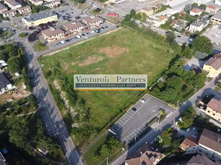 Immagine 3 di Terreno in vendita  in Via Luca Marenzio a Cazzago San Martino