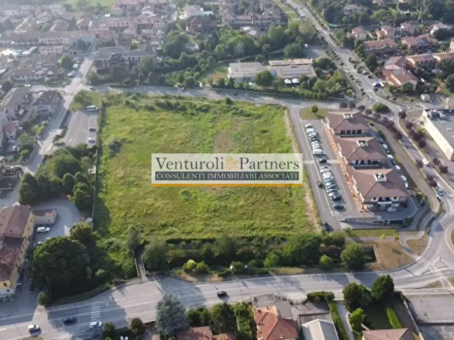 Immagine 6 di Terreno in vendita  in Via Luca Marenzio a Cazzago San Martino