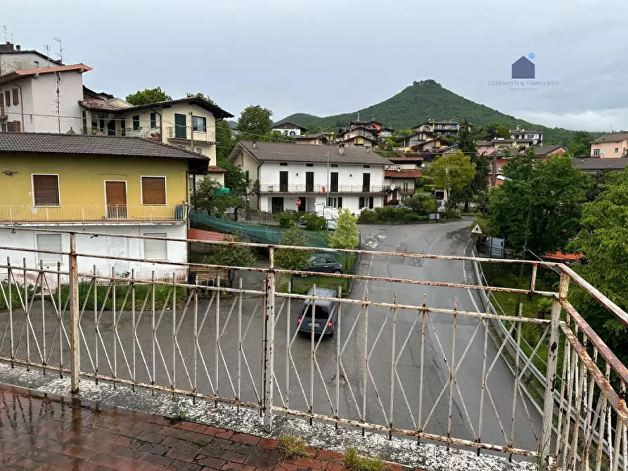 Immagine 13 di Appartamento in vendita  in via xxv aprile a Serle