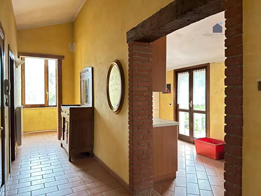 Immagine 18 di Appartamento in vendita  in via xxv aprile a Serle