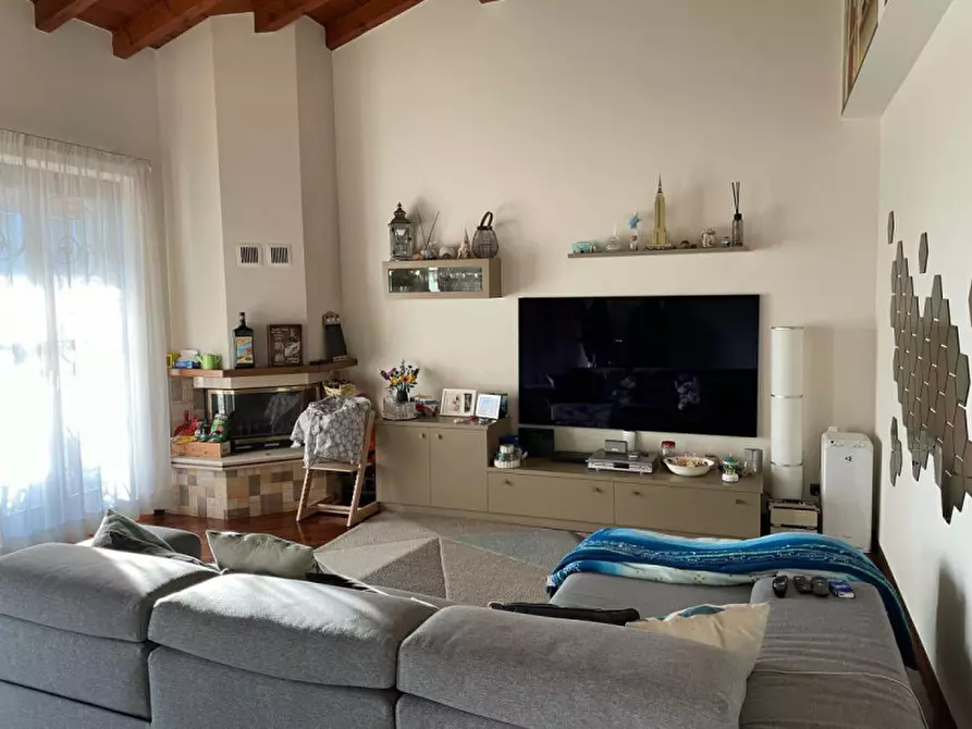 Immagine 4 di Casa bifamiliare in vendita  in cia carlo alberto a Calcinato