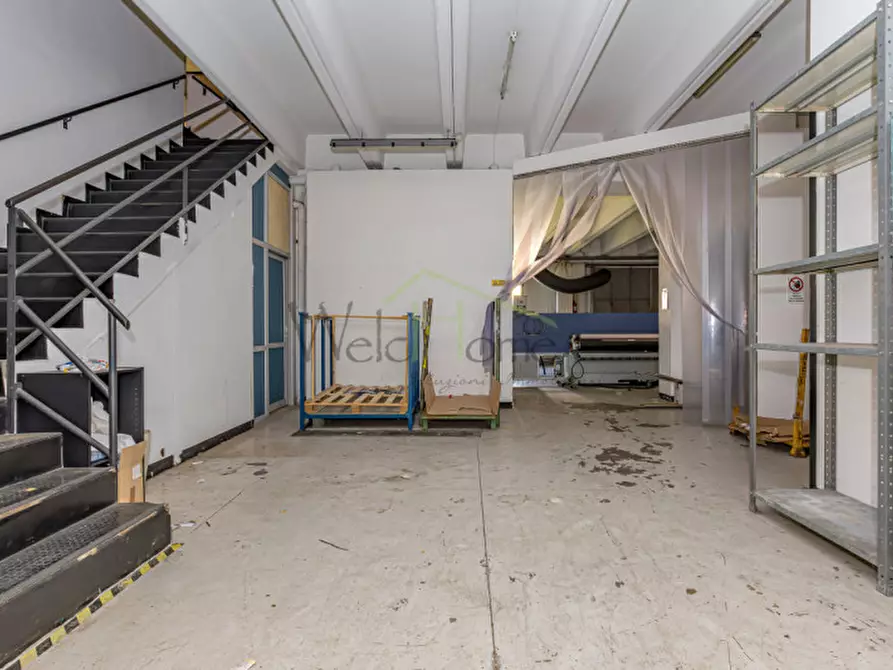 Immagine 26 di Capannone industriale in affitto  a Tavernerio