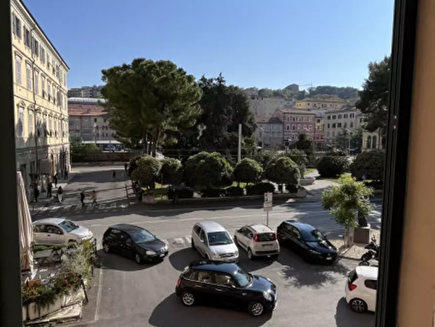 Immagine 4 di Appartamento in vendita  in PIAZZA STAMIRA a Ancona