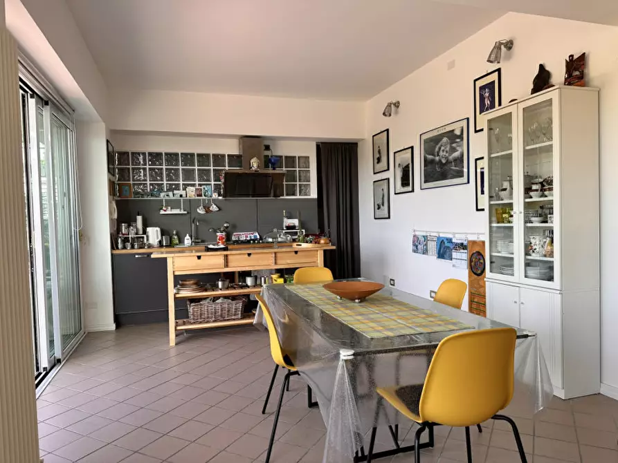 Immagine 4 di Casa bifamiliare in vendita  in Via Alpi 17 a Ancona