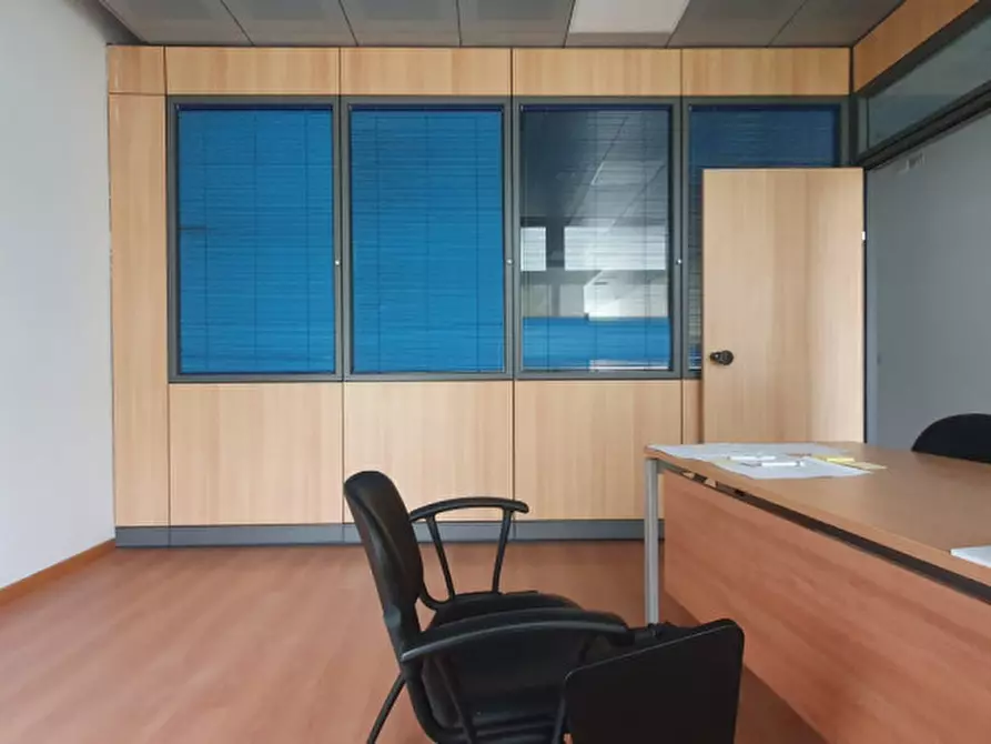 Immagine 6 di Ufficio in affitto  in VIA CARSO a Mirandola