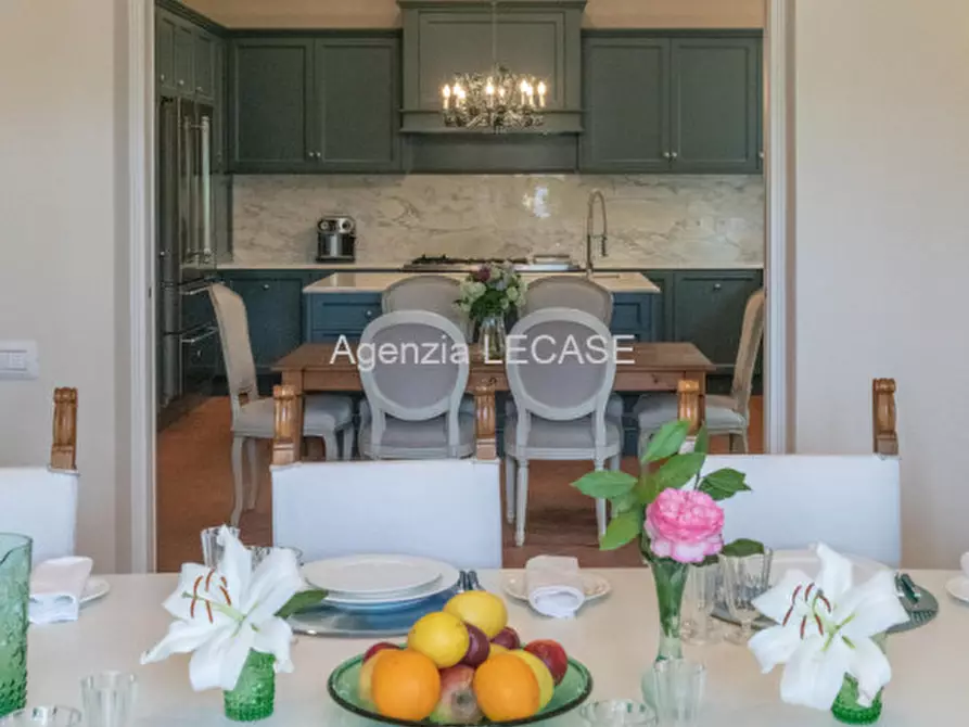 Immagine 4 di Villa in affitto  in Viale della Repubblica a Forte Dei Marmi