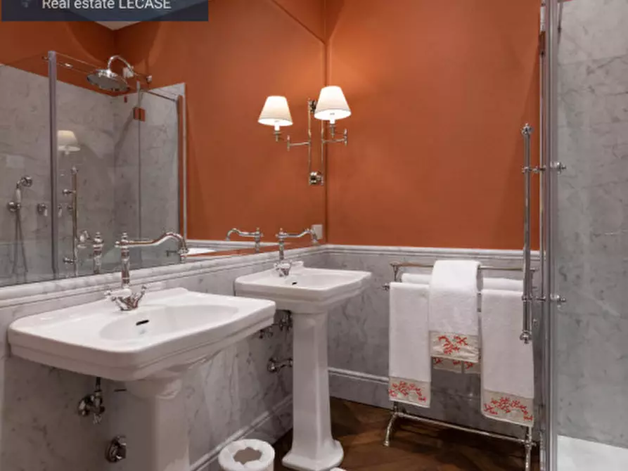 Immagine 25 di Villa in affitto  in Viale della Repubblica a Forte Dei Marmi