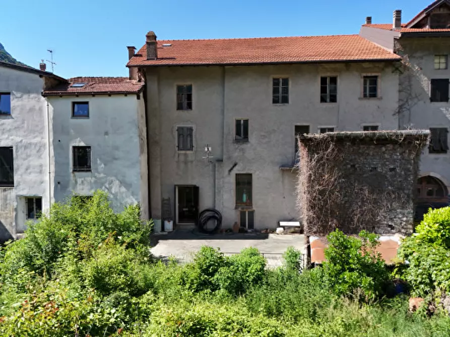 Immagine 9 di Casa indipendente in vendita  a Trento