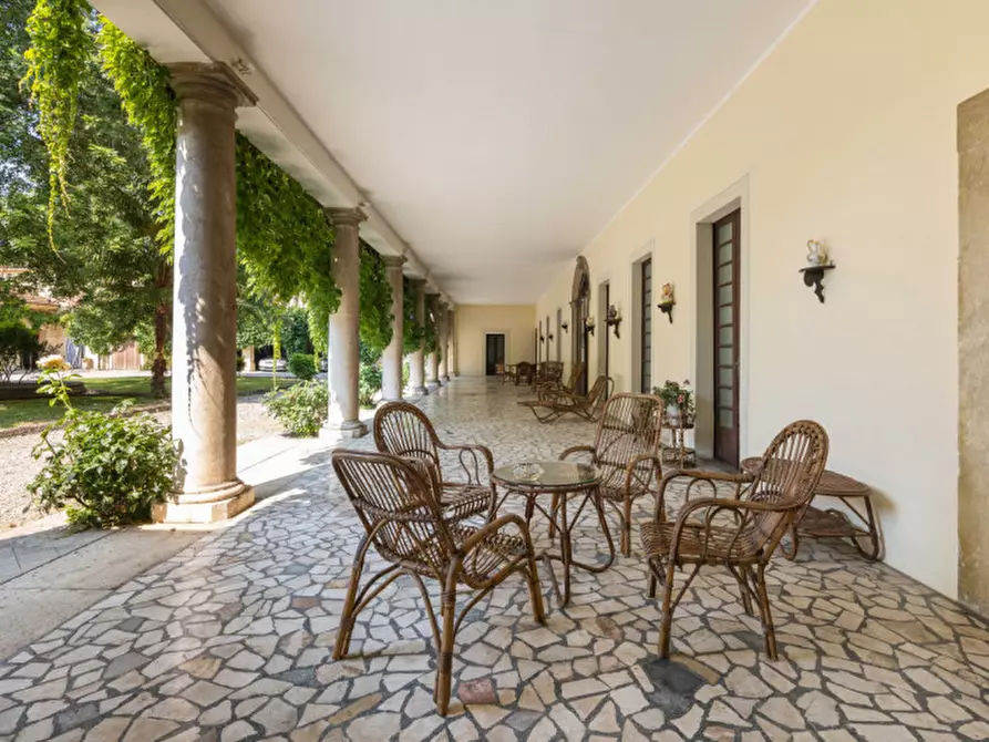 Immagine 6 di Villa in vendita  in Via Quattro Novembre a San Gervasio Bresciano