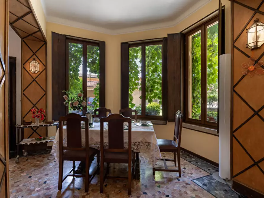 Immagine 7 di Villa in vendita  in Via Quattro Novembre a San Gervasio Bresciano