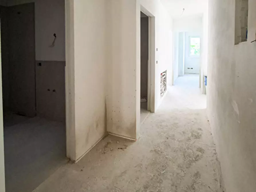 Immagine 4 di Appartamento in vendita  in Via delle Querce a Montagna .Montan.