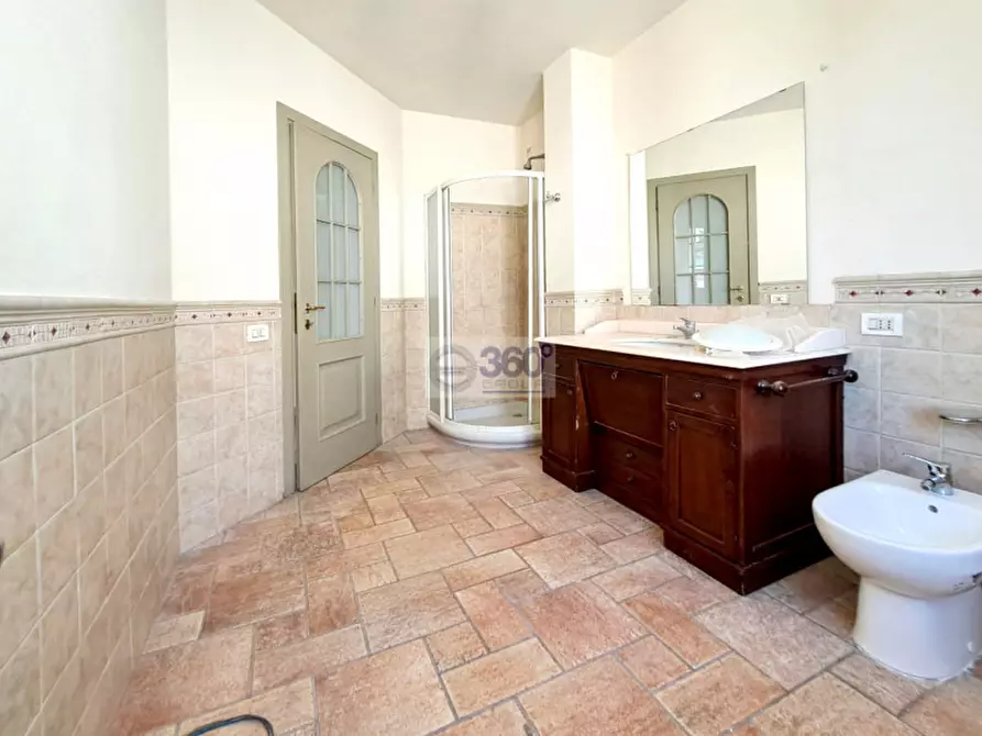 Immagine 13 di Appartamento in vendita  in Piazza Europa a Passirano